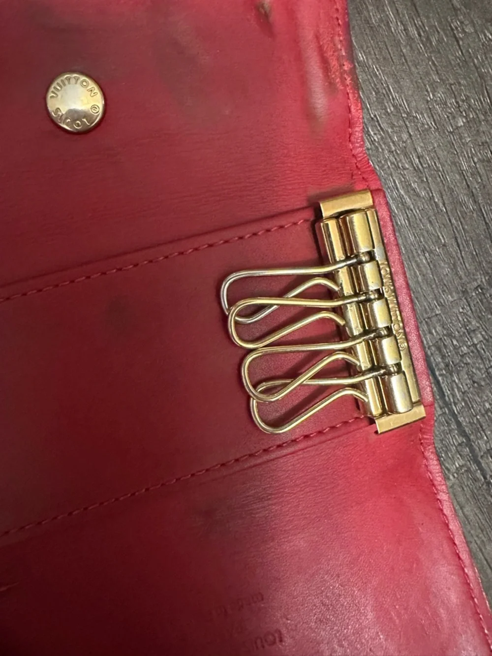 Louis Vuitton Red Vernis Embossed Monogram Key Holder